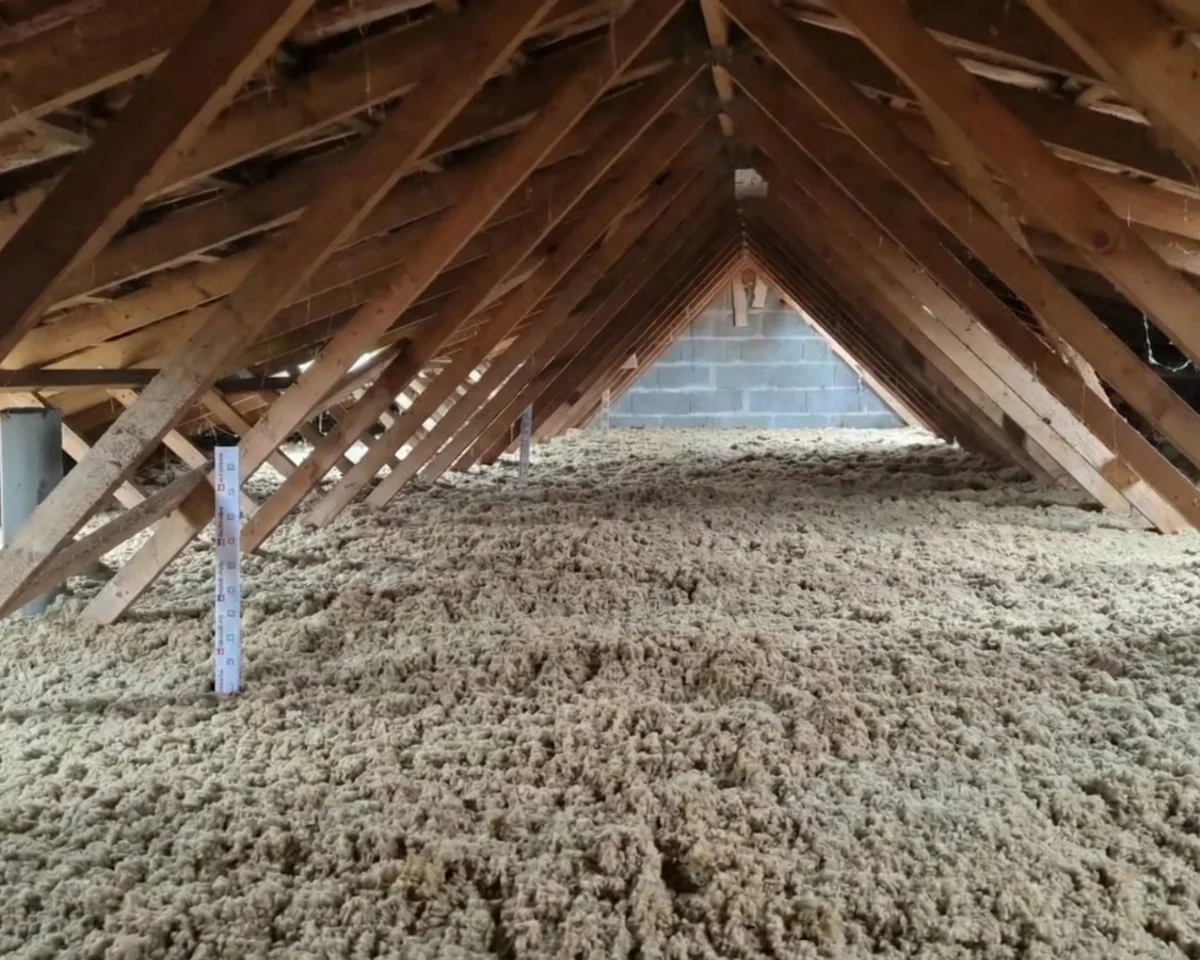 Maison bien isolée à Rennes, confort thermique par Okmont